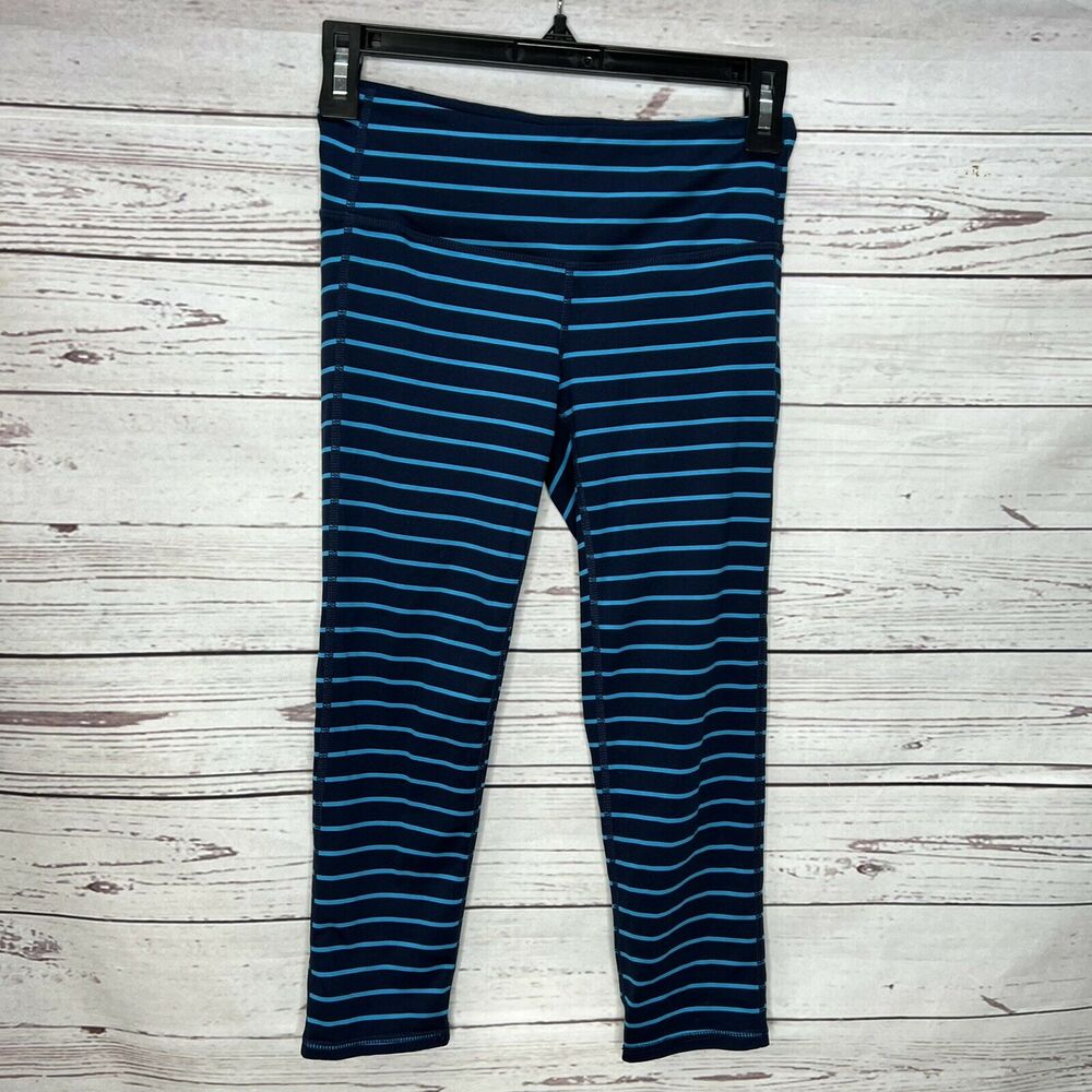 Athleta Chaturanga Stripes Crop Capri Leggings | Size XS #243139 Blue/Light Blue
